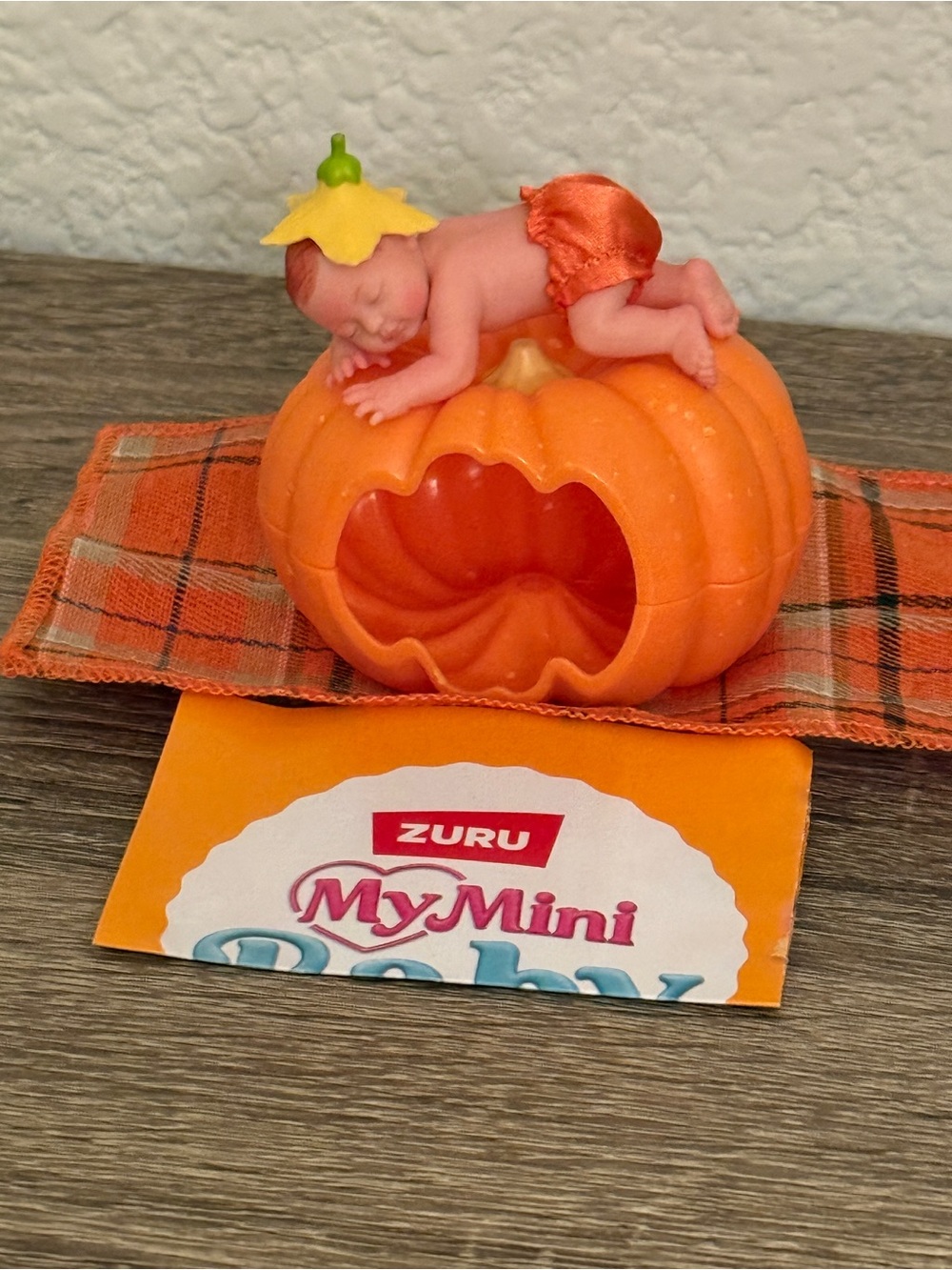 Zuru My Mini Baby Pumpkin Series (Pumpkin Lounger)